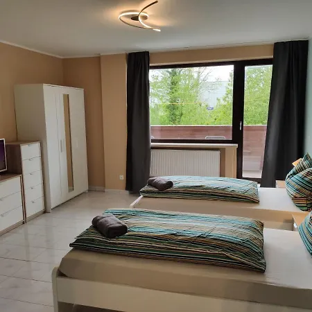 Guest house At Friends - - Zu Hause Bei Freunden 4*
